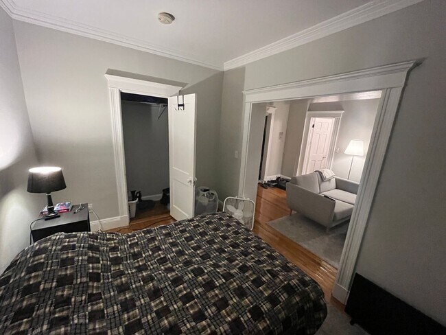 Foto del edificio - Comfortable Allston 1 Bed