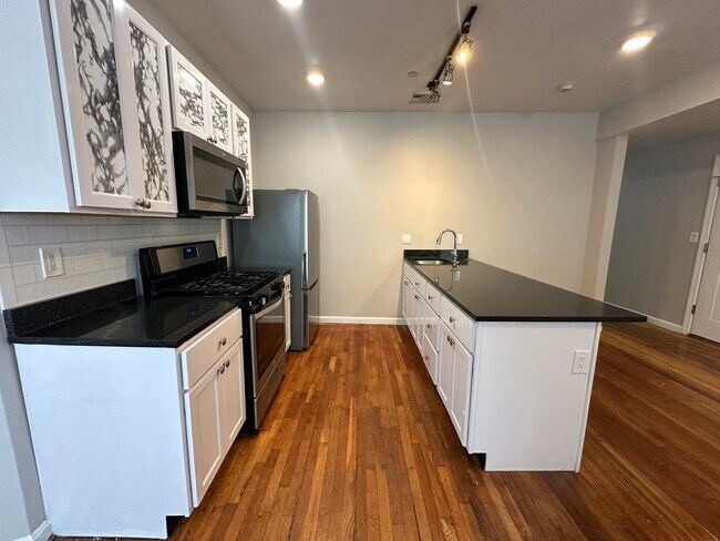 Foto del edificio - 55 Cary Ave