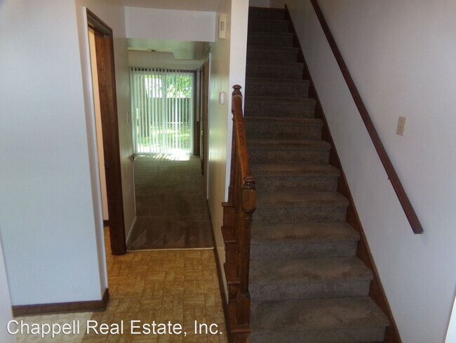 Building Photo - 2 br, 1.5 bath House - 3910 Autumn Woods Ct.