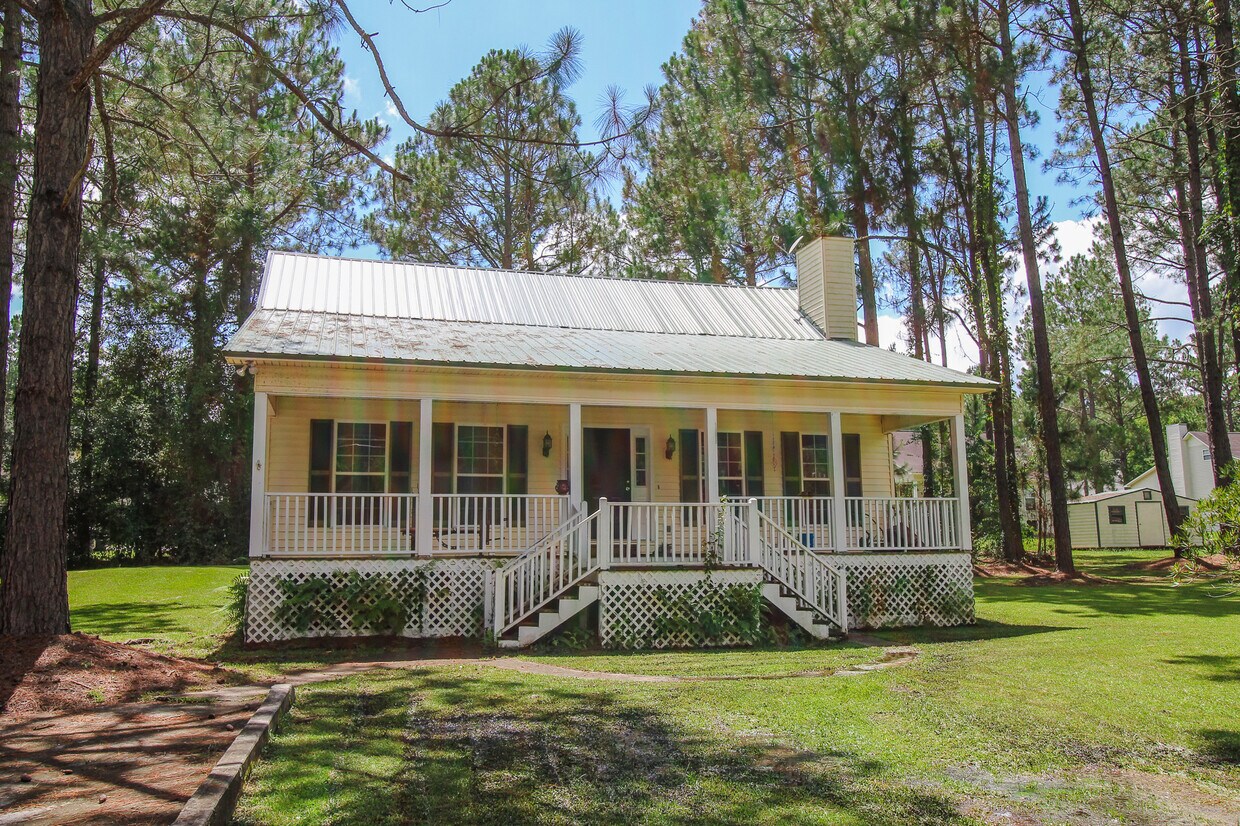 Foto principal - 802 N Taylor Ct