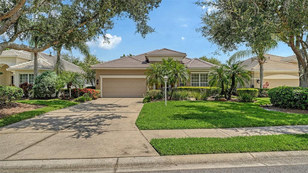 Foto principal - 6909 Lennox Pl