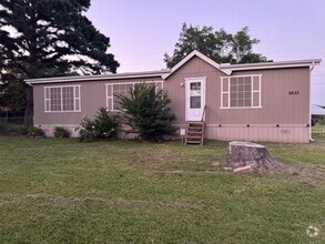 Building Photo - 2633 CR 429