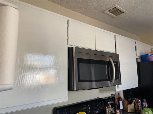 Building Photo - 1715 Windsong Ln