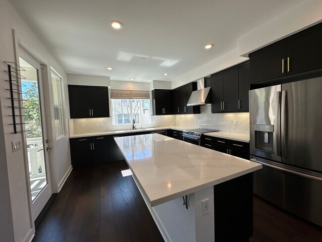 Foto del edificio - Winslow Complex Gem