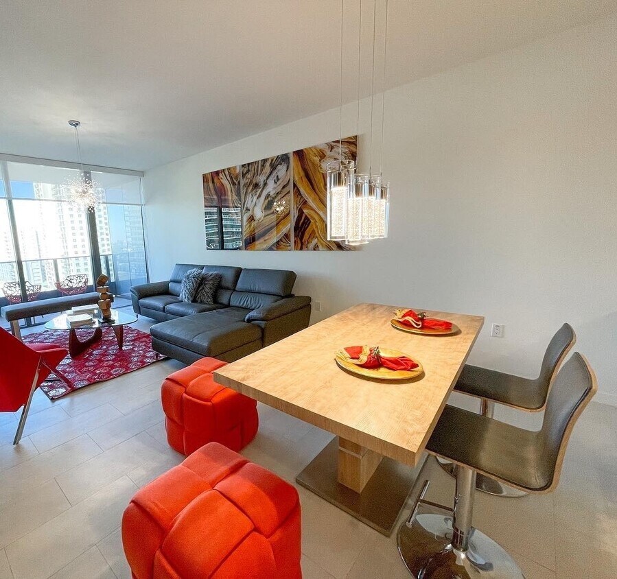 Foto principal - 1000 Brickell Plz
