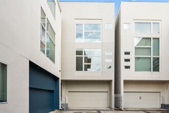 Building Photo - 5632 Kiam St