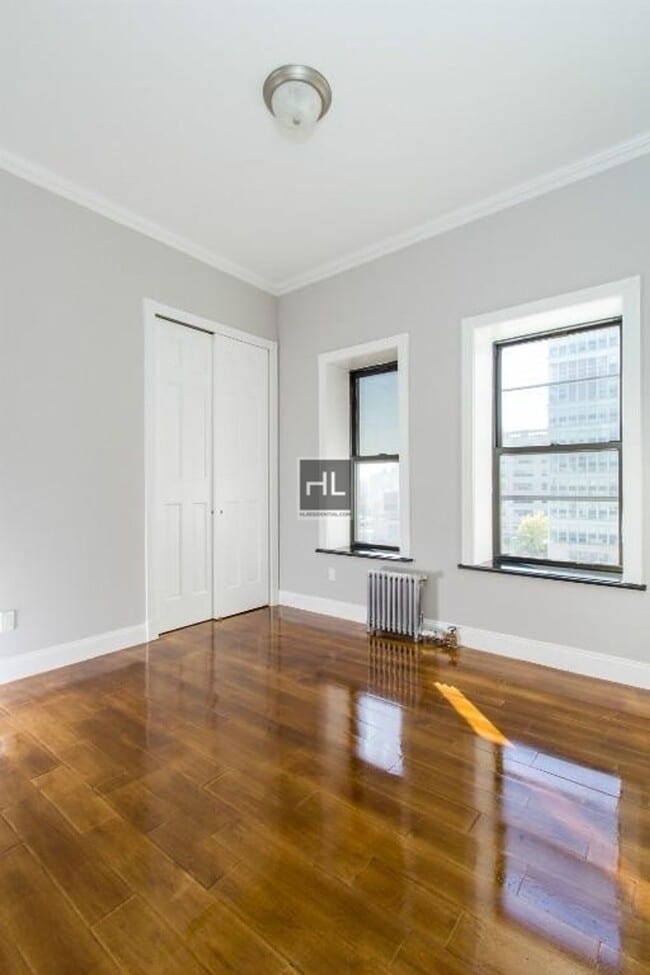 Building Photo - East 100th Street