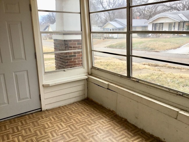 Foto del edificio - 2 br, 1 bath House - 1421 NE 17th St