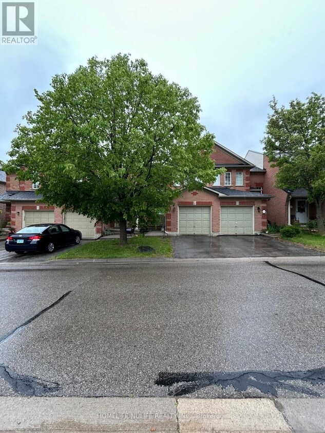 Primary Photo - 2970-2970 Berwick Dr