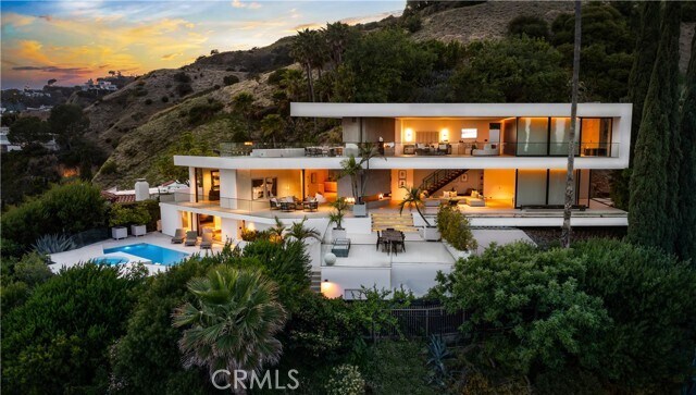 Foto principal - 7869 Fareholm Dr