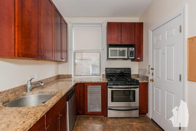 Foto del edificio - 1 bedroom in Chicago IL 60640