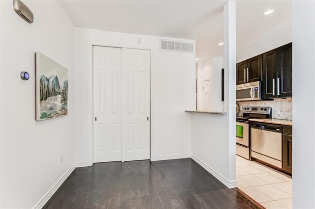 Building Photo - 6220 Bentwood Trail