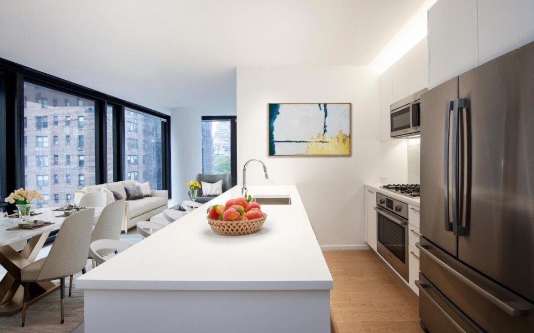 KITCHEN - 154 E 39th St