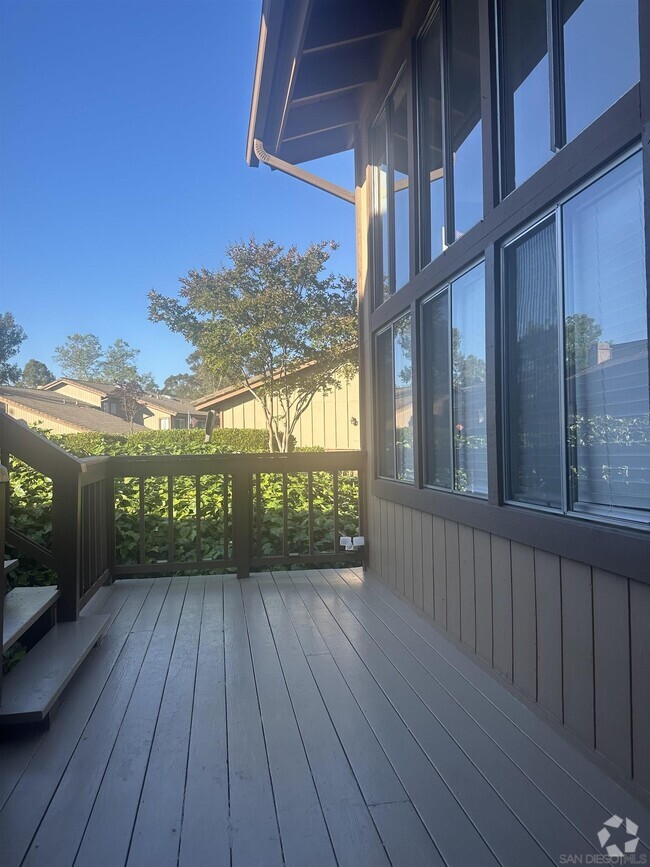 Building Photo - 431 Windyridge Glen