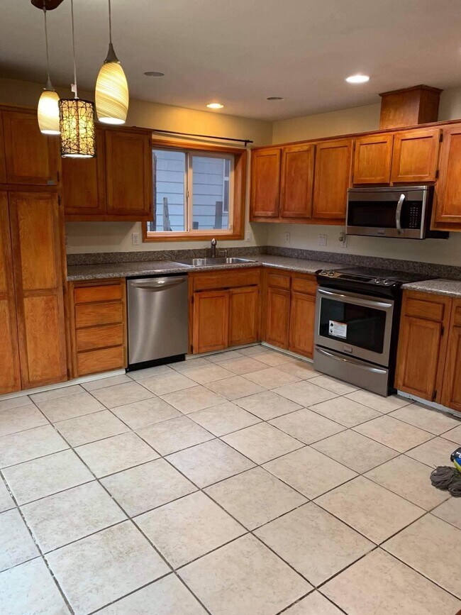 Foto del edificio - 8541 SE Gray St