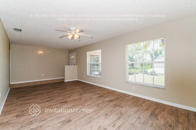 Foto del edificio - 3708 Fontainebleau St