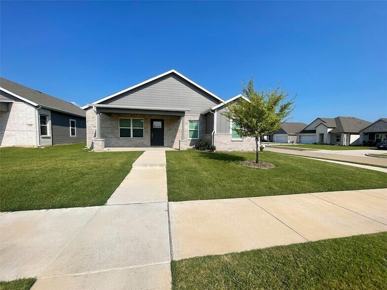 Foto principal - 4511 Oatman Dr