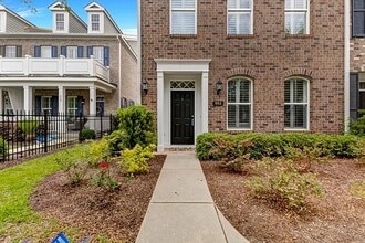 Building Photo - 951 Hendrick Ave
