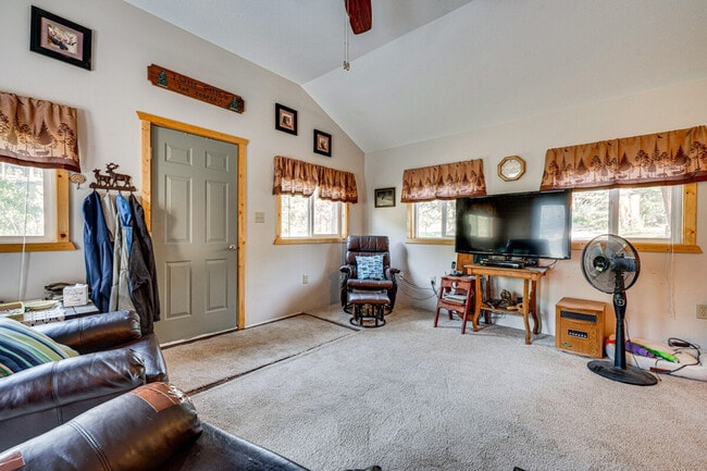 Building Photo - 2363 U.S. 34-SI ID1386231P