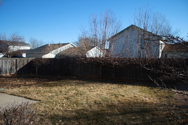 Building Photo - 3524 English Court