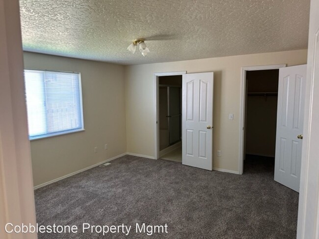 Building Photo - 3 br, 2 bath House - 646 Autumn Place