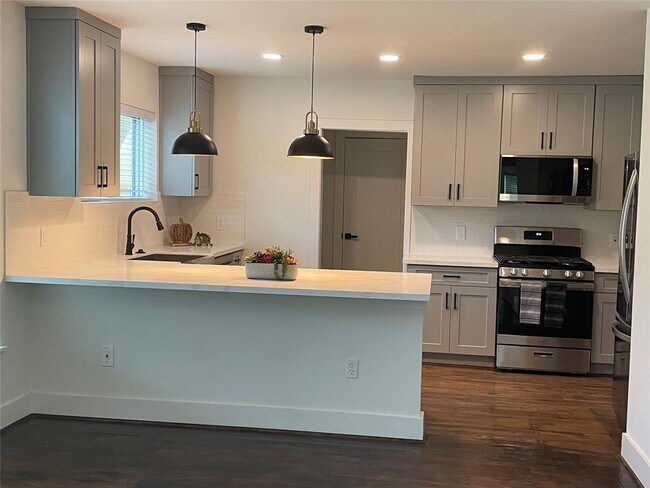 Foto del edificio - 4915 Jackson St