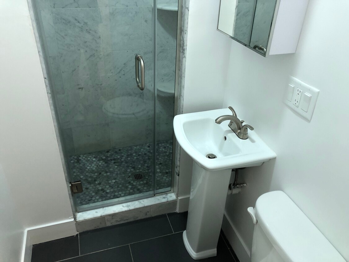 Foto del edificio - 15 Phillips St