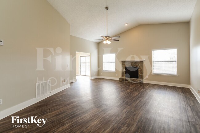 Building Photo - 8717 Irongate Dr