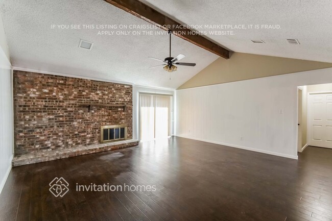 Building Photo - 637 Barkridge Trail