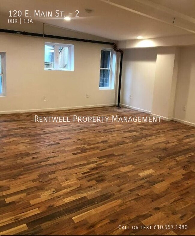 Foto del edificio - 120 E Main St