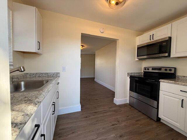 Building Photo - 904 4th St