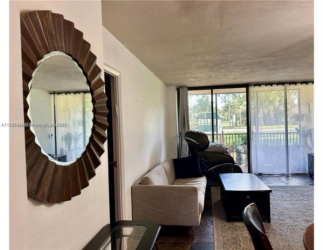 Building Photo - 3301 N Country Club Dr