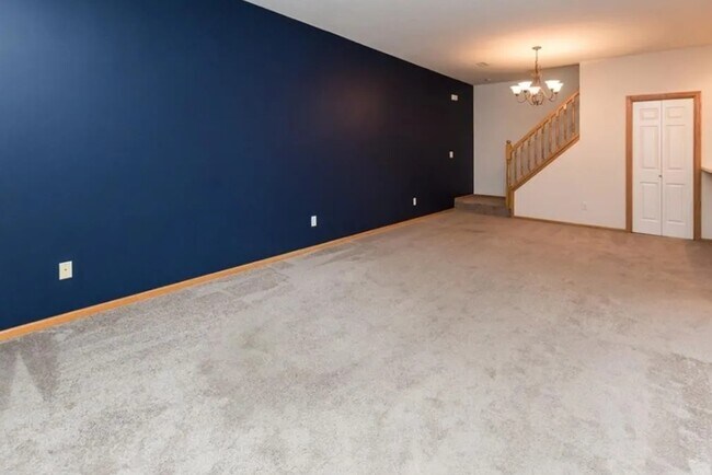 Foto del edificio - 277 S 79th St