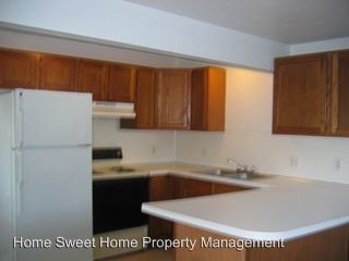 Primary Photo - 313 N E St