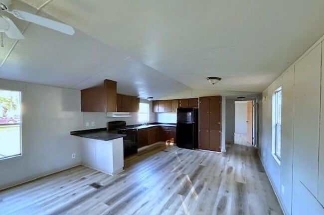 Foto del edificio - 19115 Jaden McCade Ct
