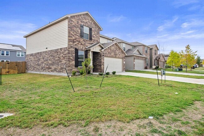 Building Photo - 401 Bedford Falls Ln