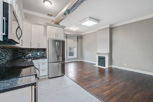 Foto del edificio - 344 W Armitage Ave