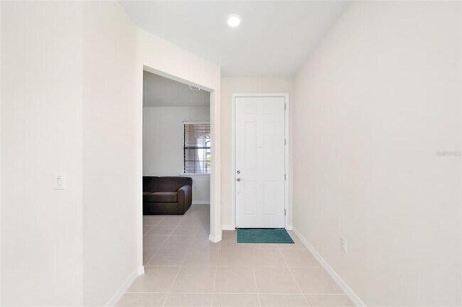 Building Photo - 13161 Oriago St