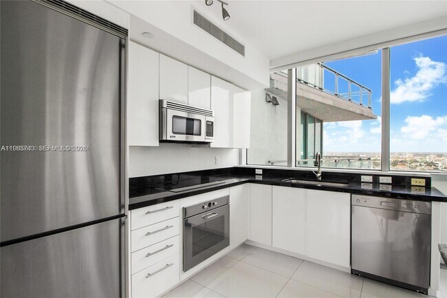 Foto del edificio - 92 SW 3rd St