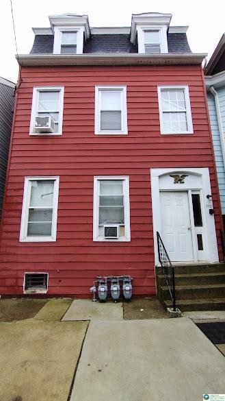 Foto principal - 1110 Washington St