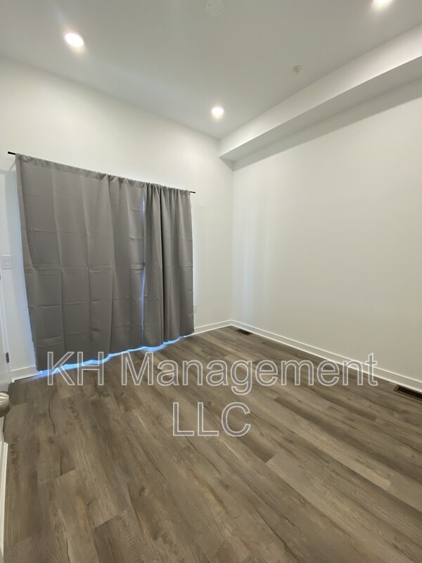 Foto del edificio - 976 N 45th St