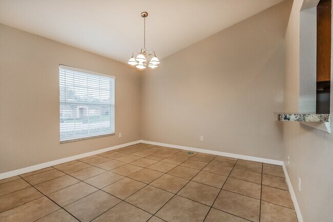 Building Photo - 7945 Sugar Pine Blvd
