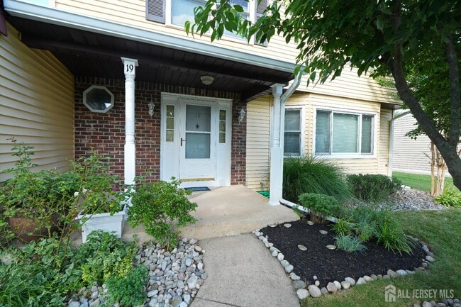 Building Photo - 19 Wetherhill Way