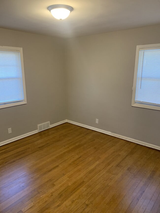 Foto del edificio - 5623 Sprague St