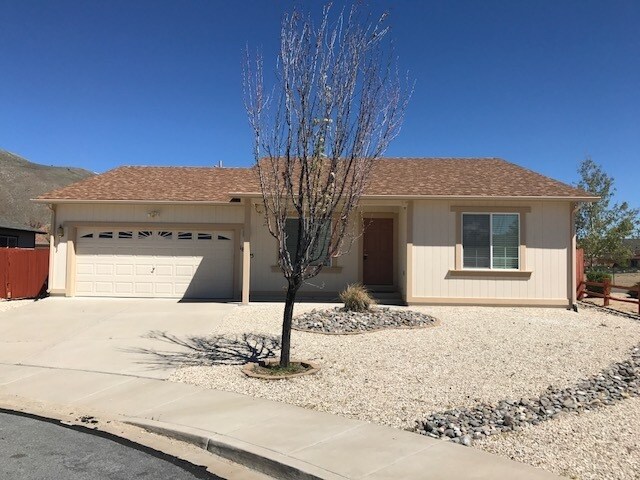 Foto del edificio - 18365 Whitebark Ct