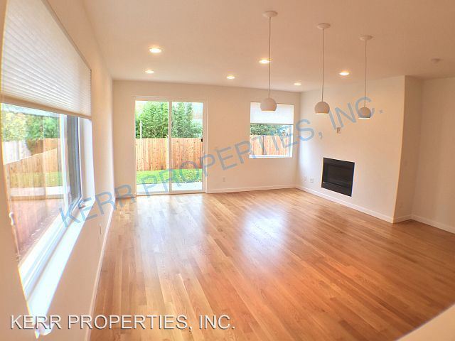 Foto del edificio - 8935 NE Everett St