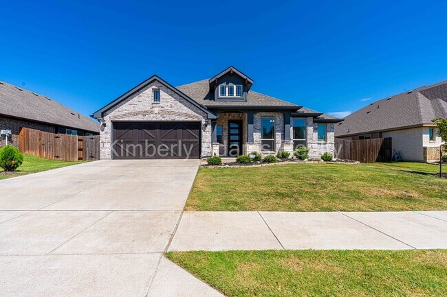 Building Photo - 213 Lariat Trail