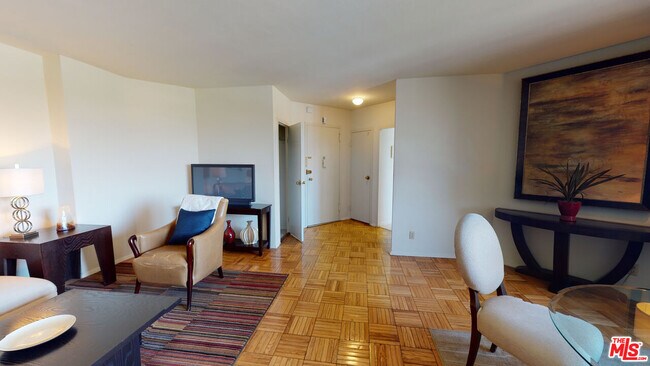 Foto del edificio - 6200 W 3rd St