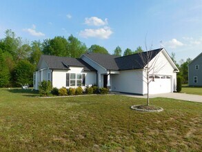 Building Photo - 318 N Landing Dr