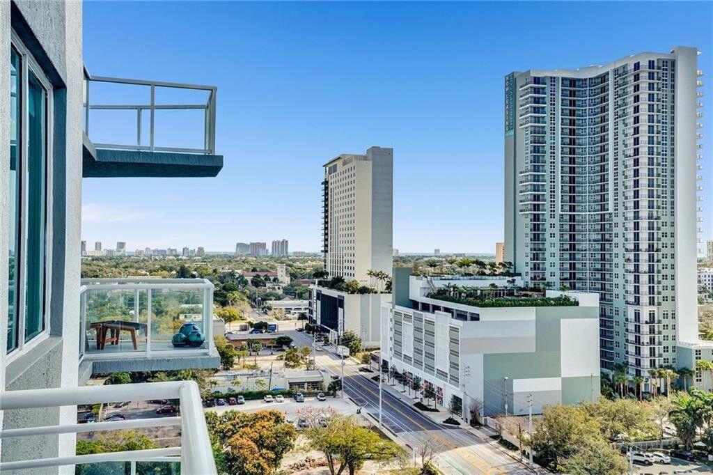 Foto principal - 315 NE 3rd Ave